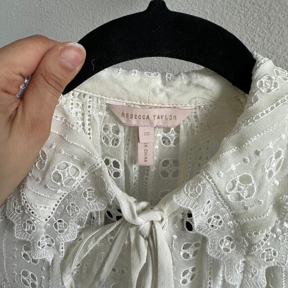 Rebecca Taylor Long Sleeve Geo Eyelet Blouse Top Size XS - Picture 2 of 5